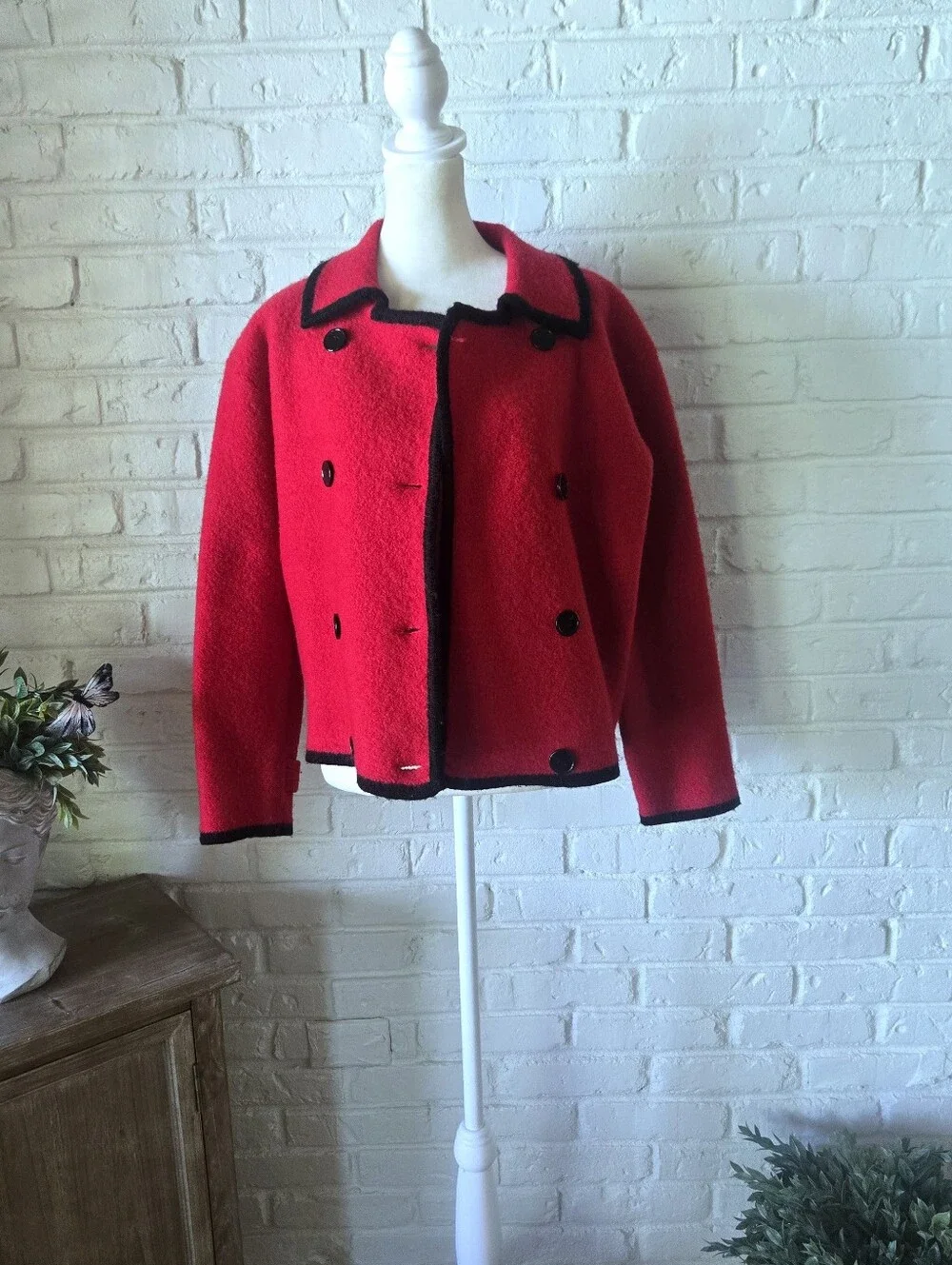 Vtg 80s 90s 100% WOOL Pea Coat, Red + Black Trim, Double Breasted, S